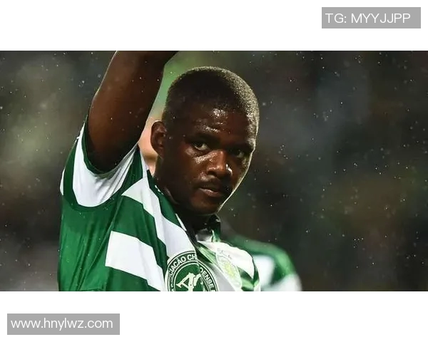 丑陋却才华横溢的白人足球明星背后的故事与成就