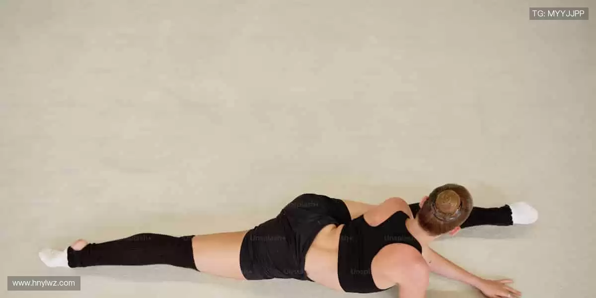 周边潮品，让热爱触手可及！🎯💥